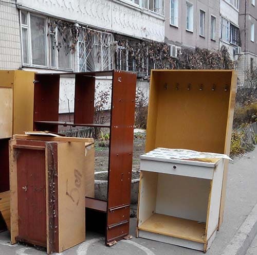 вывоз старой мебели из квартиры